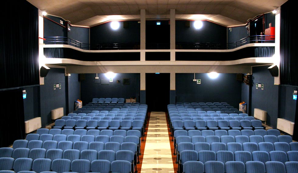 Nuovo Cinema Teatro Divina Provvidenza Porta Potenza Picena (MC)